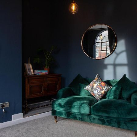 Stylish Jewellery Quarter Apartment Sleeps 4 バーミンガム エクステリア 写真