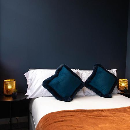 Stylish Jewellery Quarter Apartment Sleeps 4 バーミンガム エクステリア 写真
