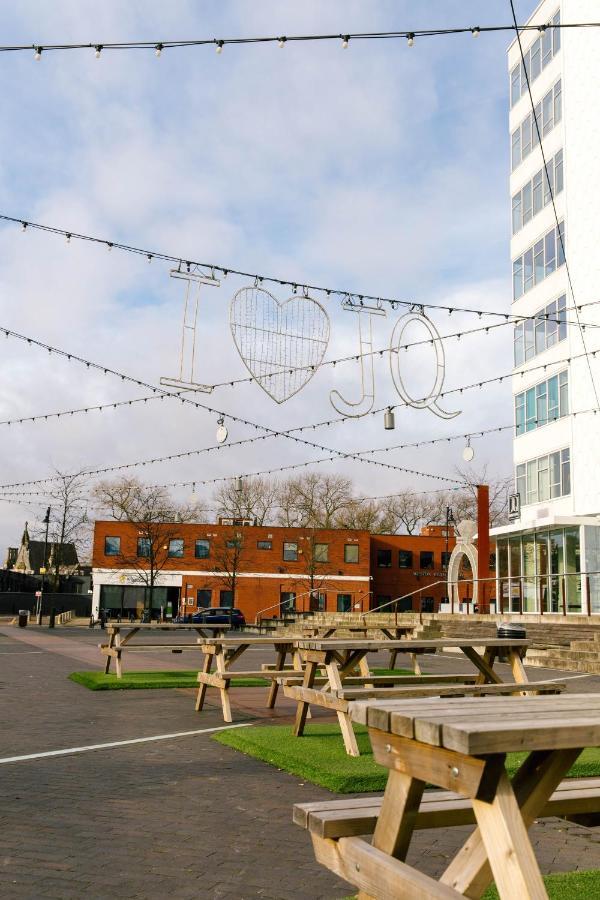 Stylish Jewellery Quarter Apartment Sleeps 4 バーミンガム エクステリア 写真
